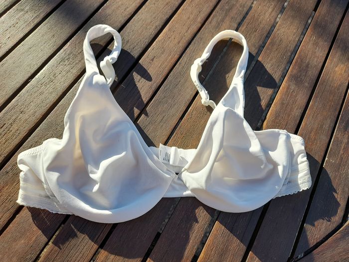 Soutien gorge dim - photo numéro 2