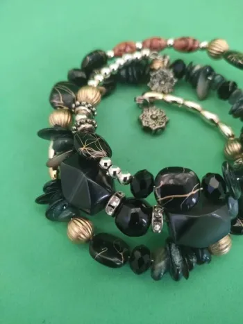 Bracelet Perles noir et doré