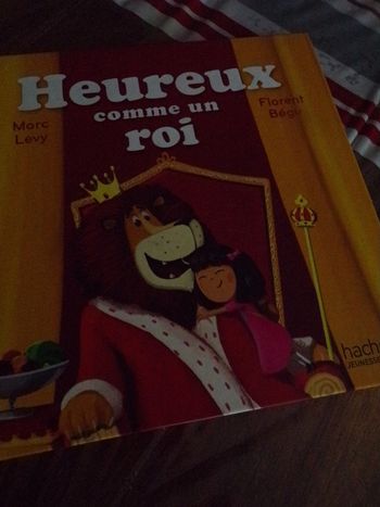 Livre macdo Heureux comme un roi Marc Levy