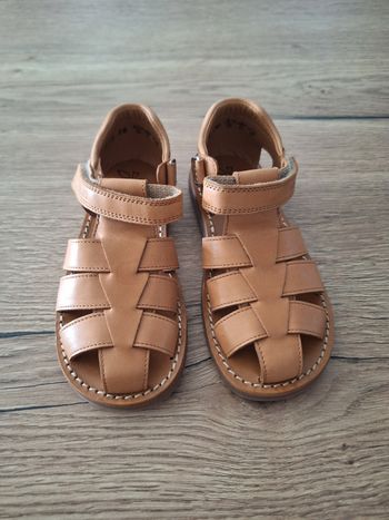 Chaussures ouvertes  garçon  Pom d'api