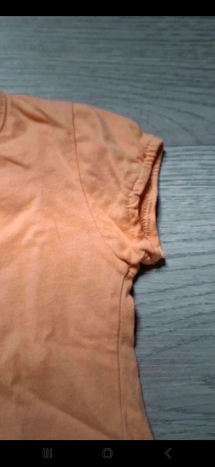 T-shirt manches courtes 12 mois 👻 - photo numéro 2