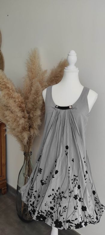 All enjoy robe d'été taille M 38 très bon état 