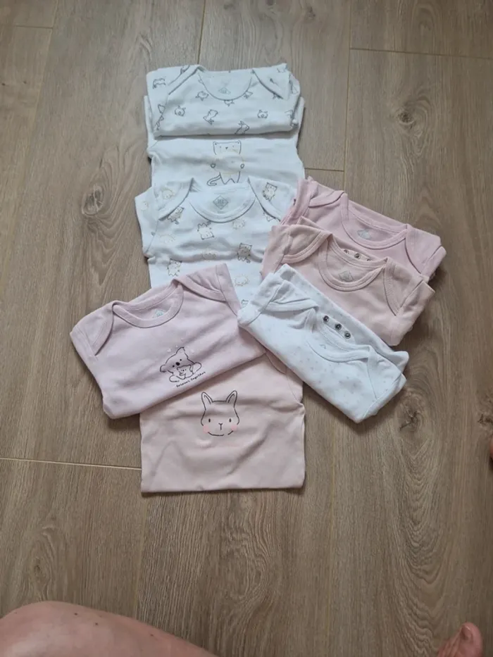 Lot bodies manches longues