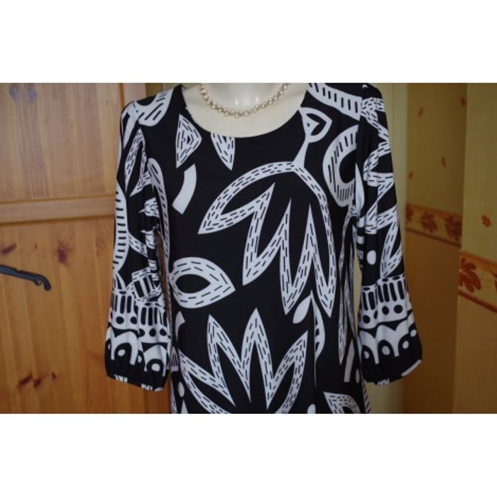 Robe courte Almatrichi - Taille 40 - photo numéro 5