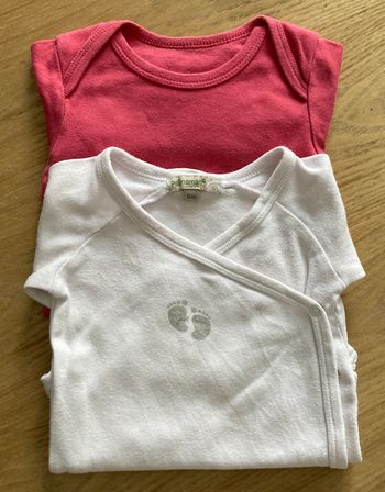 lot 2 body taille 9 mois