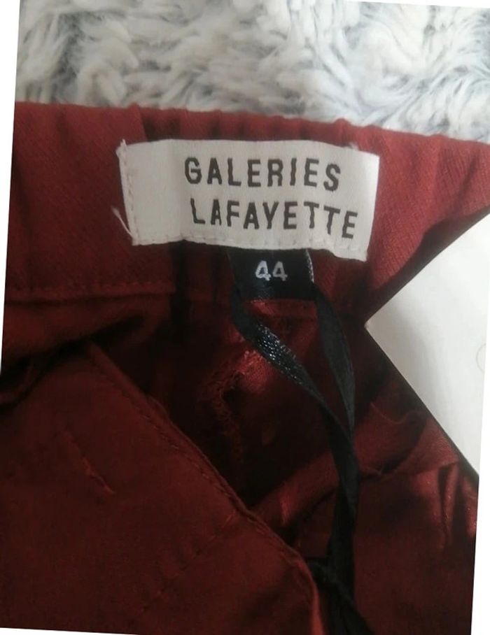 pantalon et legging Galeries Lafayette rouge taille 44 - photo numéro 5