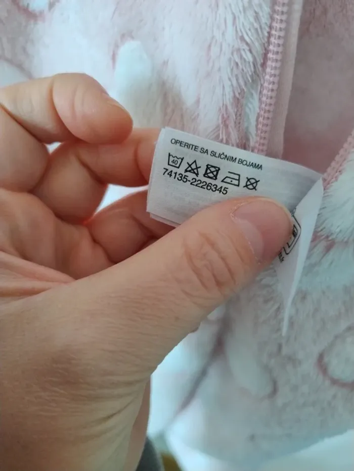 Pyjamas fille une pièce - photo numéro 8