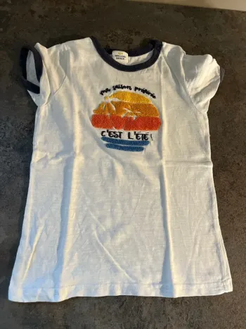 TEE shirt