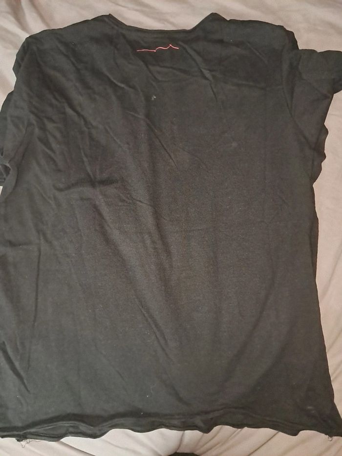 T shirt noir - photo numéro 3