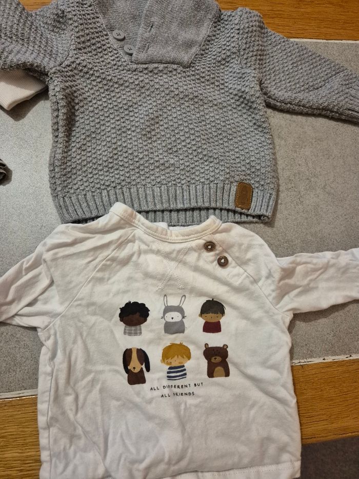 Lot de t-shirt shirt et pull bébé taille 3 mois - photo numéro 4