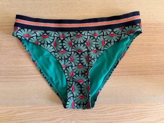 Maillot de bain vert - photo numéro 4