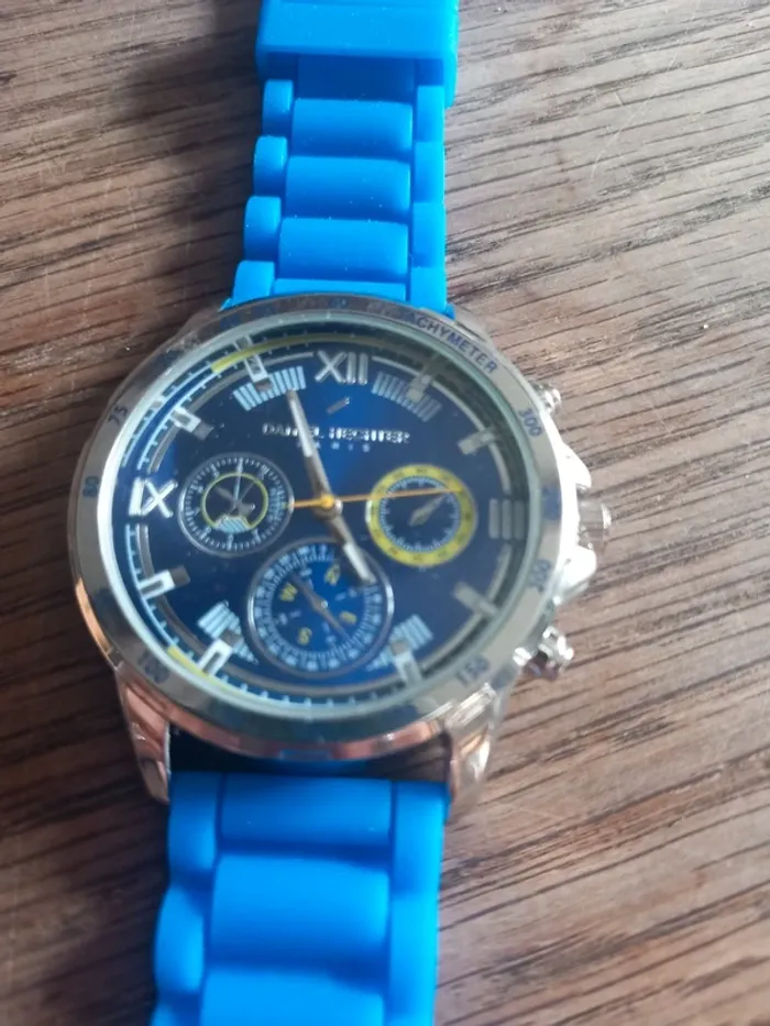 Montre homme - photo numéro 2