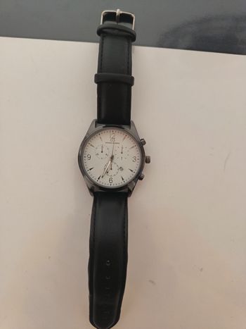 Montre bracelet en cuir