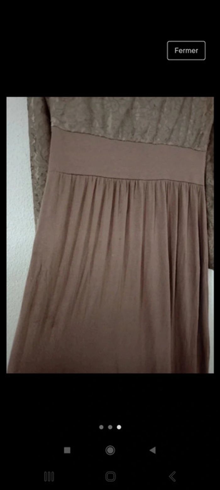 Robe longue haut  dentelle fluide taille 40 - photo numéro 3