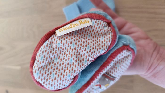 Lot chaussons bébé. - photo numéro 2