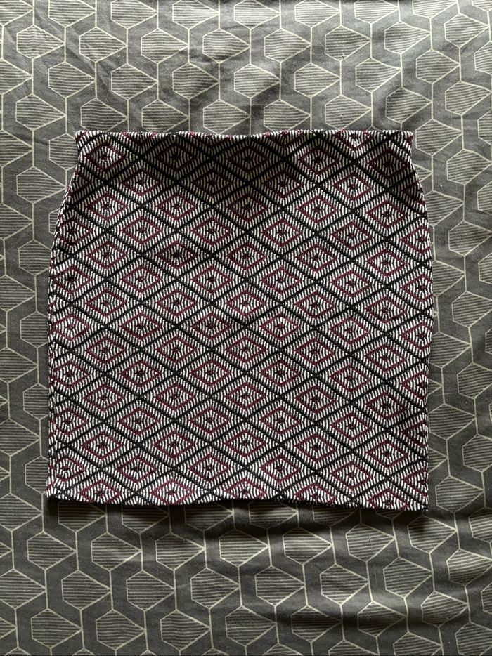 jupe à motif zara taille S - photo numéro 2