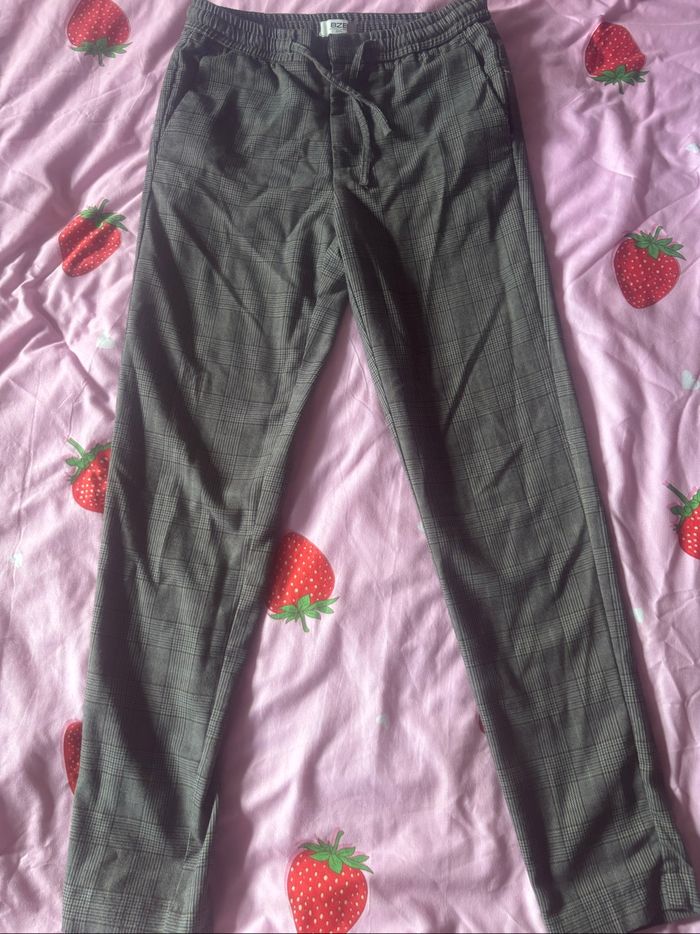 Pantalon garçon à carreaux BZB taille 34