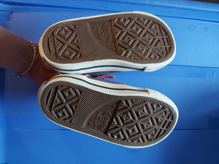 Basket converse pointure 22 - photo numéro 4