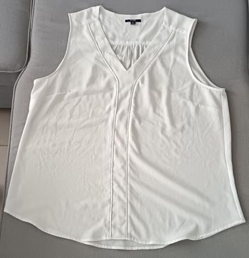 Tunique sans manche Kiabi taille XL en très bon état