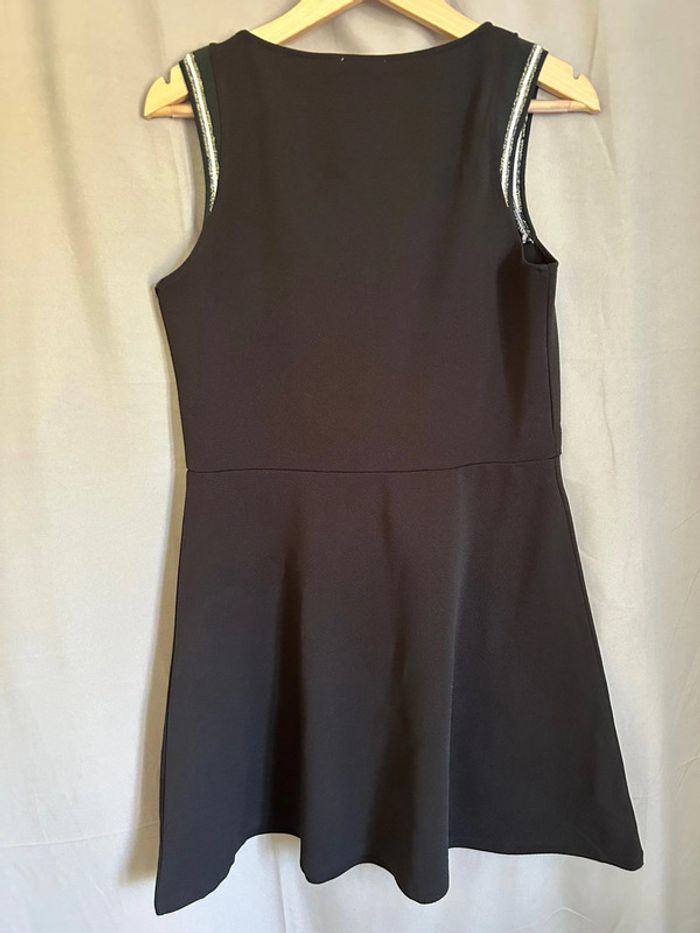 Robe chic, sans manche - photo numéro 5