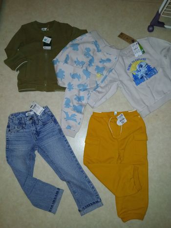 Lot vêtements 5ans
