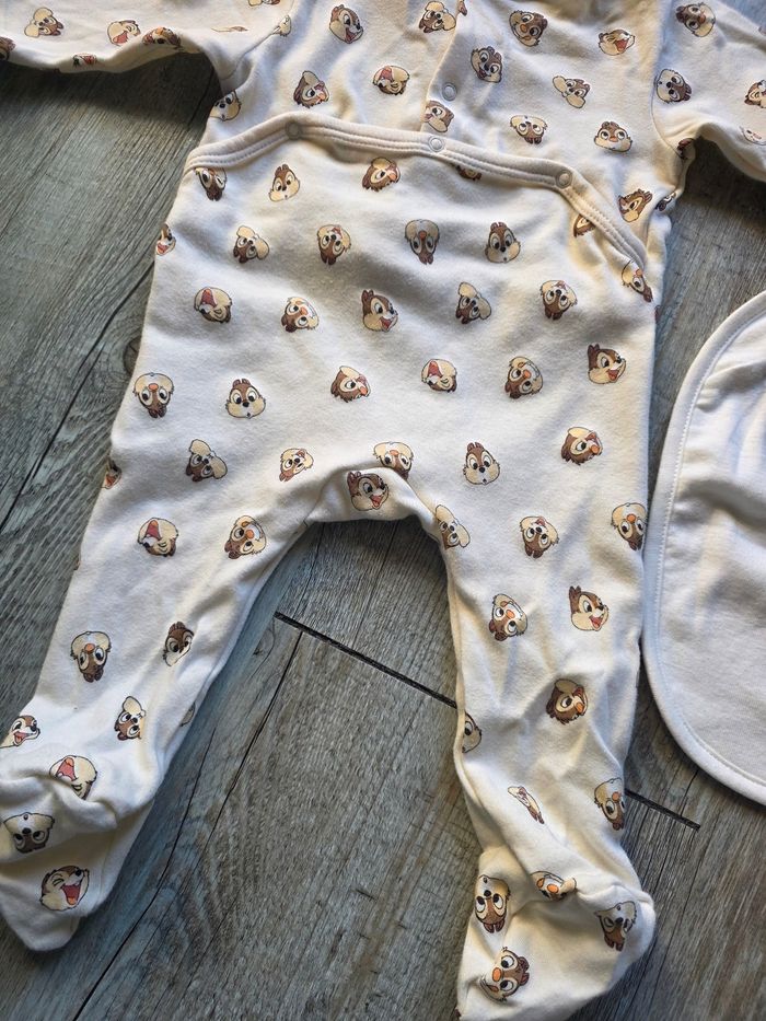 Pyjama disney tic et tac avec bavoir 3 mois neuf - photo numéro 7