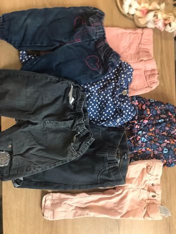 Lot pantalons 12 mois