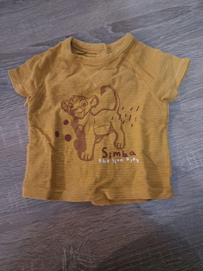 T-shirt Simba 3 mois jaune moutarde