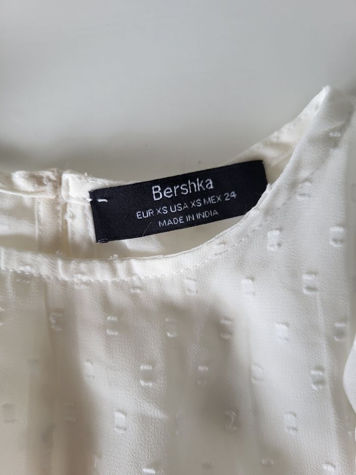 Blouse blanche - photo numéro 3