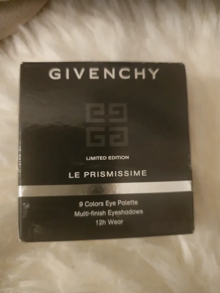 Palette givenchy 9 couleurs edition limité - photo numéro 2