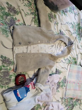 A saisir superbe veste hiver 6 mois orchestra