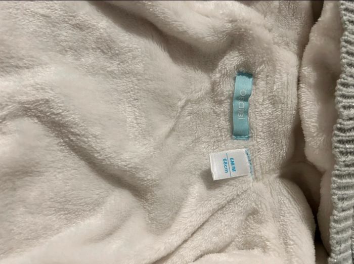 Manteau chaud et confortable 6 mois - photo numéro 3