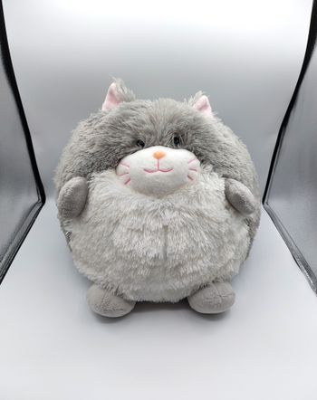 Grosse peluche animal bouboule chat gris vert EMC distribution hauteur 31 cm doudou