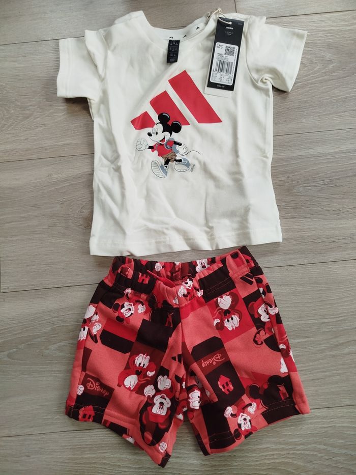 Ensemble adidas Mickey 9-12 mois 80 cm neuf - photo numéro 2