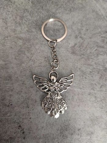 porte clé métal argenté ange