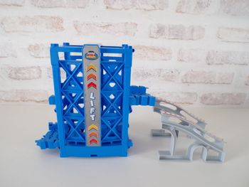 Ascenseur pour circuit Magic Tracks
