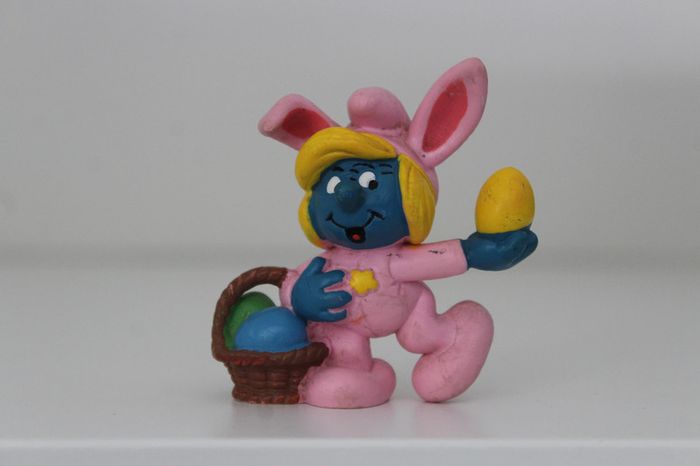 Figurine Schtroumpfette Pâques -