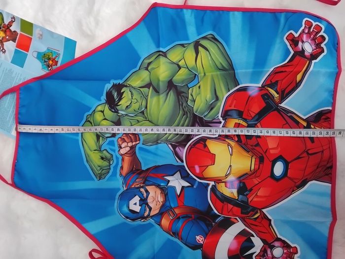 Tablier et toque Avengers, neuf - photo numéro 5