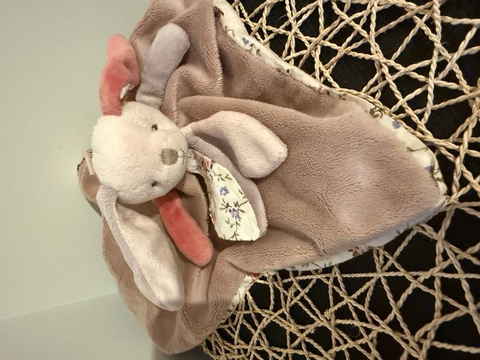 Peluches Bukowski - Doudou lapine "Bibi baby rug"