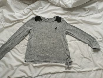 Pull gris manches longues liberto 10 ans 5€ neuf
