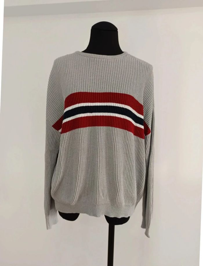 Pull taille M Pull&Bear
