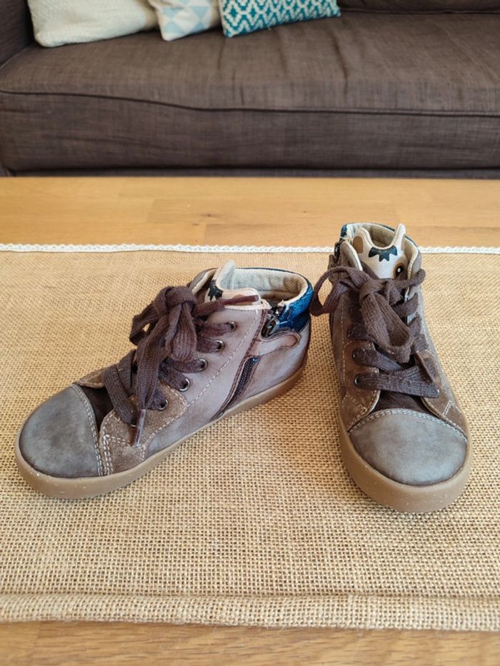 Bottines en cuir zippées et à lacets Geox en 27 (EU)