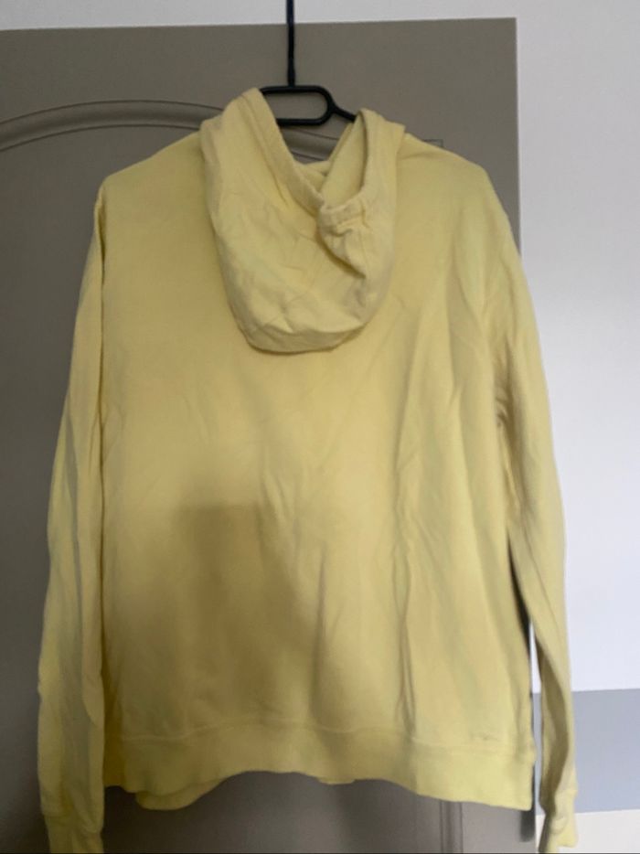 Sweat jaune - photo numéro 3