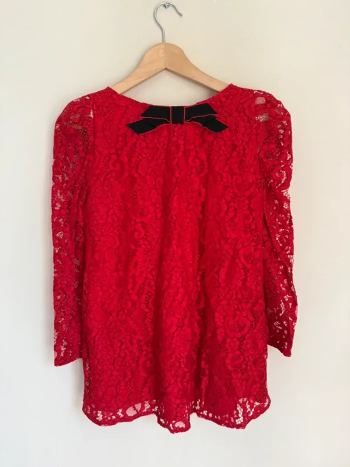Blouse dentelle rouge CP - photo numéro 2