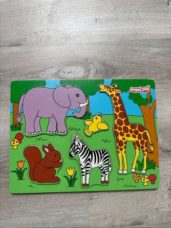 Puzzle à encastrement animaux