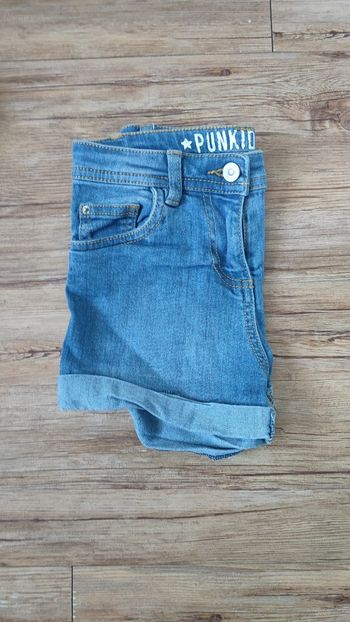 Short fille 