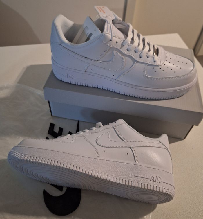Replique Nike air Force 1 taille 42 neuve avec étiquettes 🏷 Qualité primium - photo numéro 3