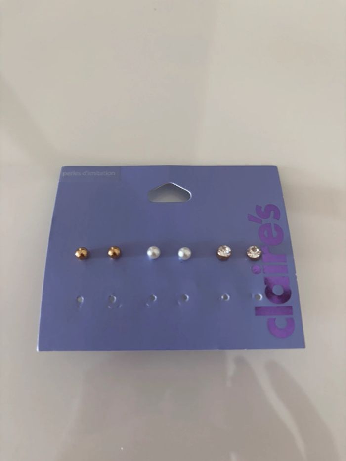 3 paires de boucles d’oreilles neuves Claire’s
