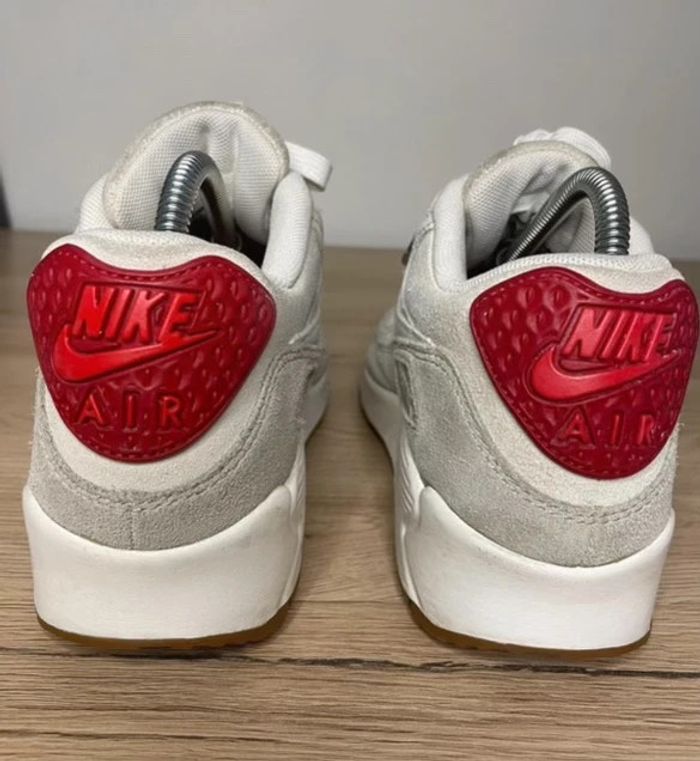 Nike air Max 90 New York strawberry cheesecake - photo numéro 2