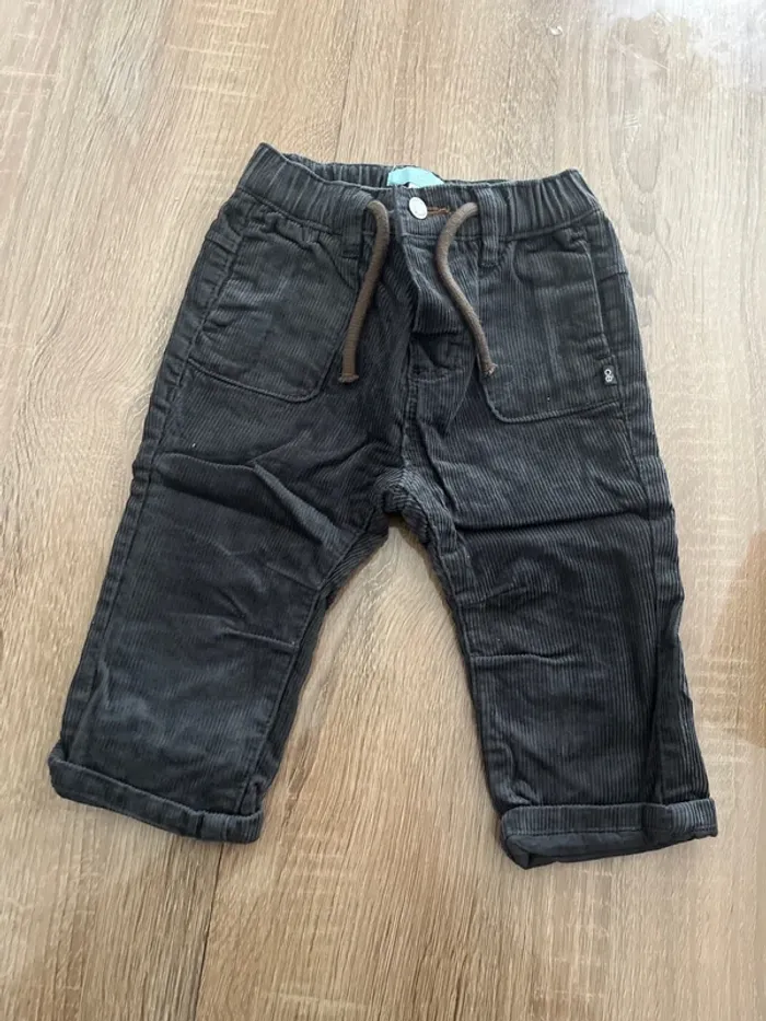 Pantalon velours côtelé